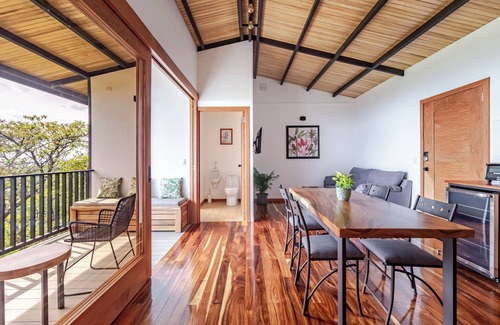 La Lindora Cabina | Sunset & Gulf View Casita with Hot Tub
