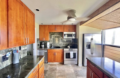 Waialua Condominio | Sunset Hale - Oceanfront North Shore