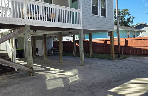 Garden City Cabaña | Sunset Hideaway! Charming 2 bedroom cottage with pool in amazing Murrells Inlet