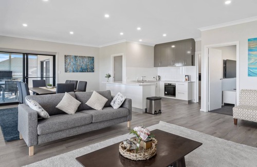 Normanville Casa | Sunset Horizon @ Lady Bay - 8 Huntingdale Drive