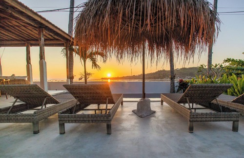 Ceningan Island Villa | Sunset House Ceningan