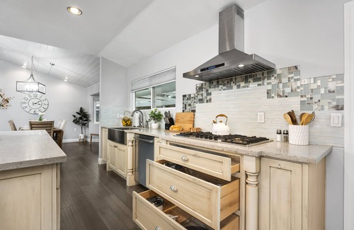 Newcastle Casa | Sunset House - Pool, Hot Tub, Game Room & Fire Pit