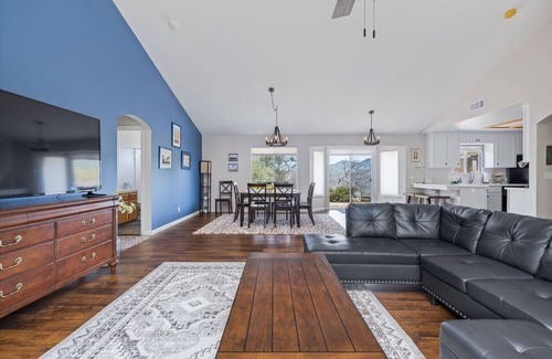Coarsegold Casa | Sunset Lookout Mountain villa, Meadows, Gazebo