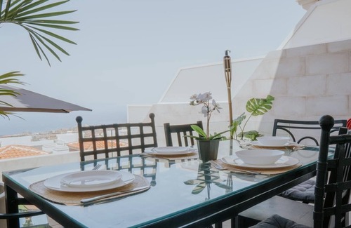Costa Adeje Chalet De Esquí | Sunset Luxe - Jacuzzi, Sea view , Netflix