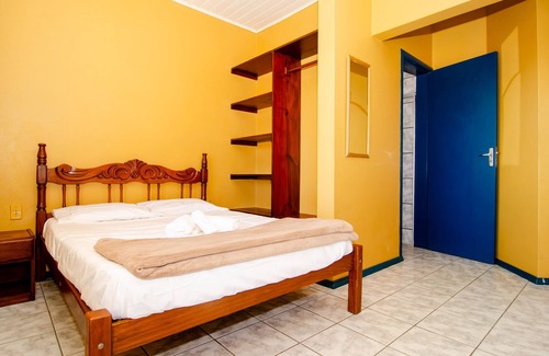 Vila Esperanca Apartamento | Sunset Nook, Quiet near the Beach TY9533