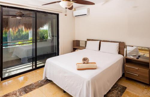 Zona Hotelera Villa | Sunset Paradise Villa at Nichupté Lagoon