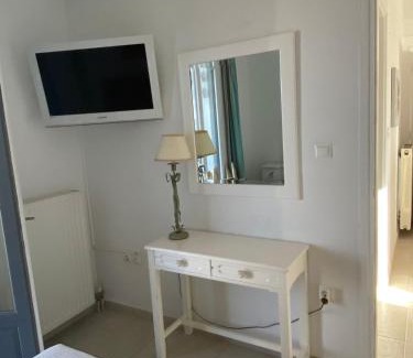 Pounta Villa | Sunset Paros Antiparos treasure house, Pounta port