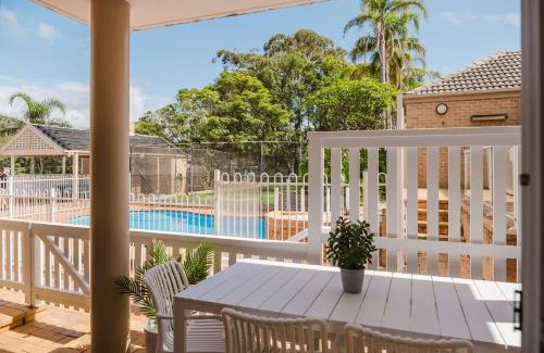 Mollymook Beach Apartamento | Sunset Poolside - Stay 3, Pay 2 - Spring Specials!