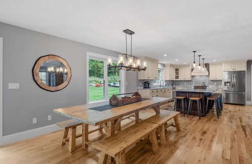 Gilford Casa | Sunset Retreat at Dockham Shore