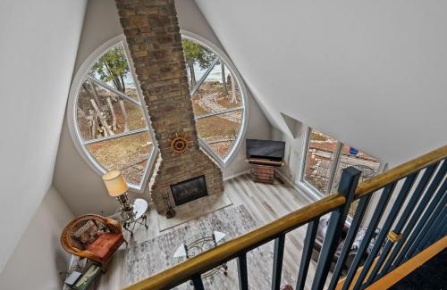Sturgeon Bay Casa | Sunset Retreat by Simple Life Rentals