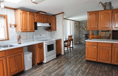 Leasburg Casa | Sunset Ridge perfect vacation home near Meramec River