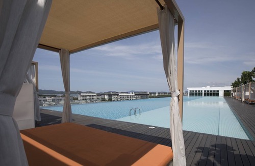 Kampung Sembulan Baru Apartamento | Sunset Rooftop 2 BR Suite