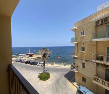 Marsalforn Apartamento | Sunset Seaview Apartments