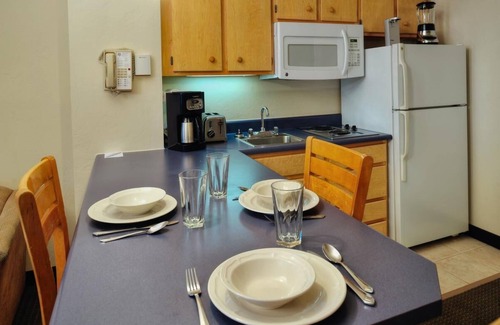 Palo Verde Casa | Sunset Serenity: Onsite Pool, BBQ Area! 2 Relaxing Units Near Tucson Airport
