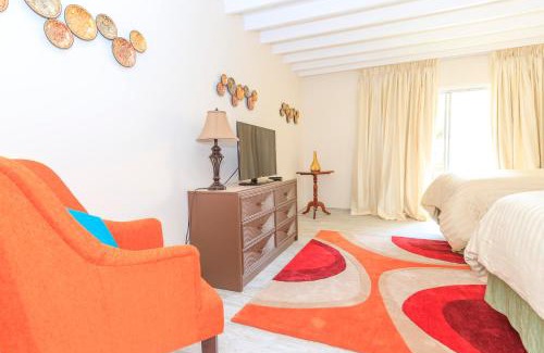 Villa Hotel | Sunset Shores Beach Hotel