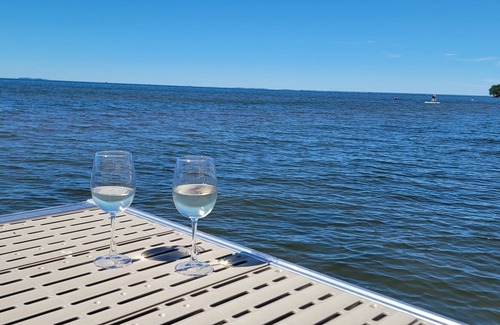 Isle Cabina | Sunset Shores - Lake Front with Dock @ Mille Lacs