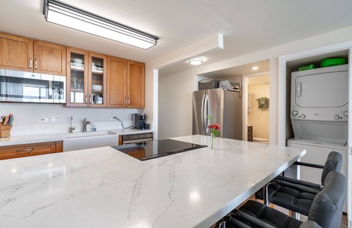 Mokuleia Condominio | Sunset Shores - Waialua Oceanfront Retreat
