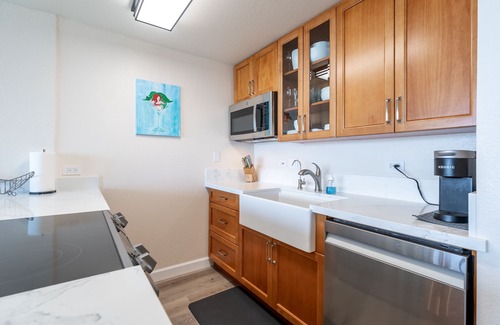 Mokuleia Condominio | Sunset Shores - Waialua Oceanfront Retreat