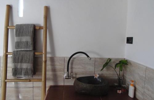 Gondang Complejo | Sunset Springs Beach Retreat