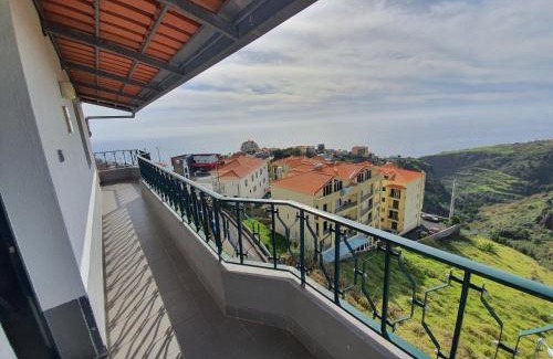 Estrela da Calheta Apartamento | Sunset Star with Sea View