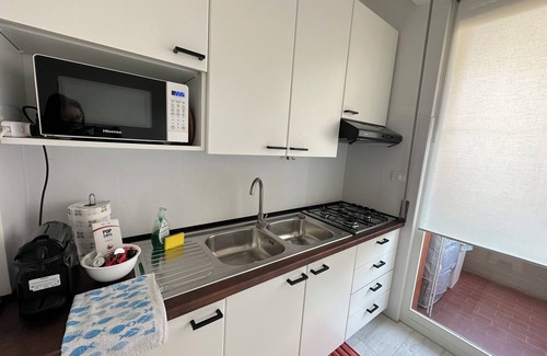 Marina di Carrara Apartamento | Sunset suite - apartment by the sea in Marina di Carrara