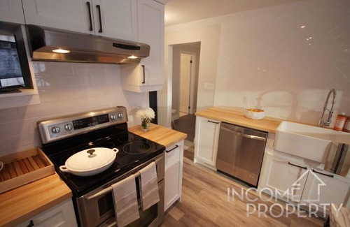 Picton Cabaña | Sunset Surf Cottage - Picton, Ontario, Canadá