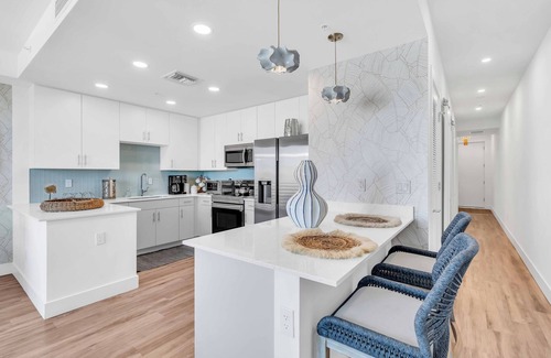 North Trail Condominio | Sunset View Condo 1mile from Downtown Sarasota Internal name: Condo