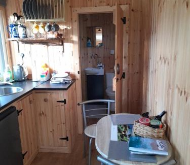 Stronmilchan Apartamento | Sunset View Shepherds Hut