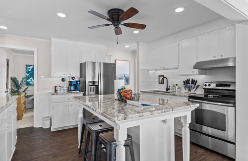 Cedar Point Casa | Private Dock-Boat Lift-Sunset Views-Hot Tub-Game Room-Office