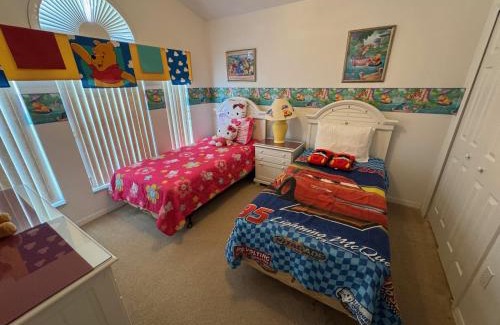 Cumbrian Lakes Casa | Sunset Villa – Your Gateway to a Magical Florida Vacation!