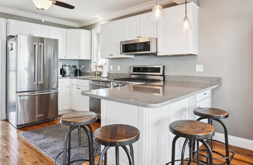 Tilghman Casa | Sunset Vista | an ESVR property