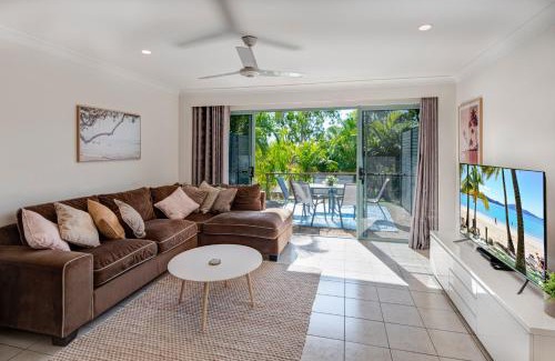 Hamilton Island Apartamento | Sunset Waters 1 by HamoRent on Hamilton Island