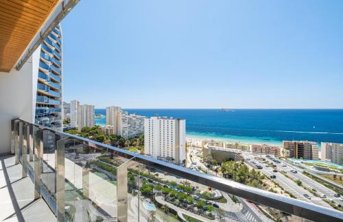 Benidorm Apartamento | Sunset Waves 18-35 Poniente Beach Resort