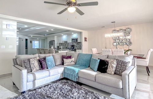 Playa Encantada Condominio | SunsetParadise/Jolla Excellence/3BR/Indoorpool