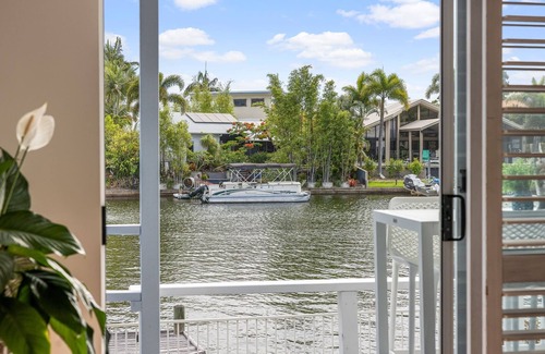 Noosaville Apartamento | Sunsets at Snowmas, Pooch Friendly & Stunning View