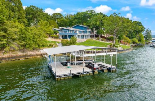 Osage Beach Casa | Sunsets over Paradise