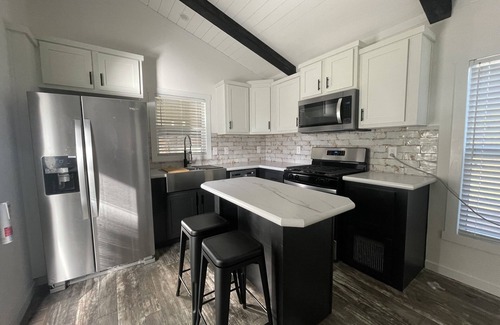 Harrison Cabina | Sunsets! Trails! Nature! Meadows! Creeks! Explore 47 Acres!