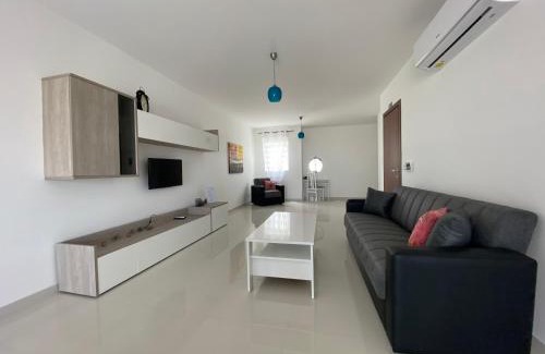 Mellieha Apartamento | Sunshine Apartments Mellieha - modern three bedroom apartment - Apt No 1