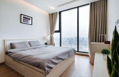 Ngoc Khanh Apartamento | Sunshine Balcony Apartment in VINHOMES METROPOLIS near Lotte Hanoi