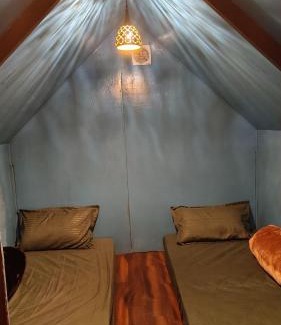 Old Manali Cama Y Desayuno | Sunshine Cafe