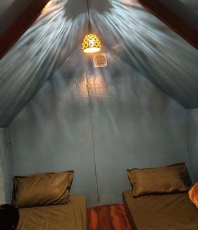 Old Manali Cama Y Desayuno | Sunshine Cafe