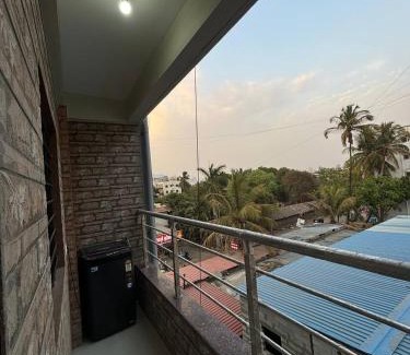 Pune Hotel | Sunshine Comfy Stay