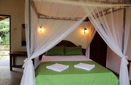 Kotapola Hotel | Sunshine Forest Lodge - Sinharaja