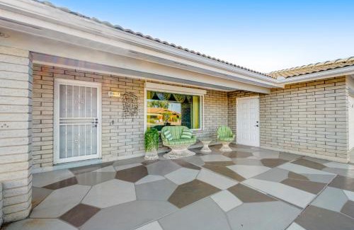 Sunland Village East Casa | Sunshine Oasis