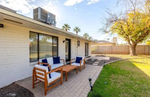 Scottsdale Highlands Casa | Sunshine on Sells, Pool & BBQ Grill