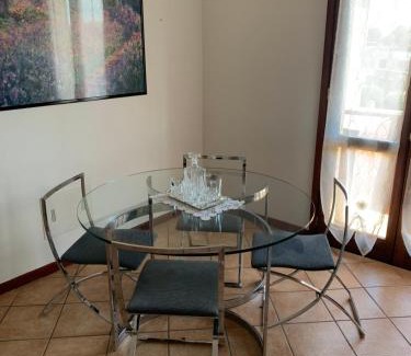 Padenghe sul Garda Apartamento | Sunshine on the Lake Apartment