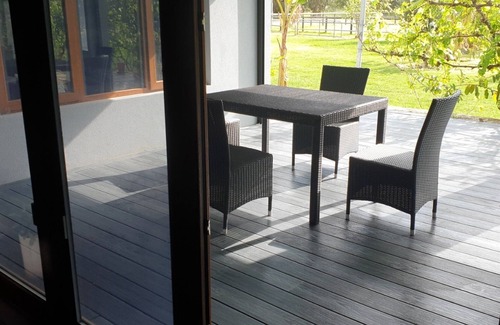Byford Casa | Sunshine Rest House Room in Byford