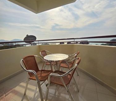 Batu Ferringhi Apartamento | Sunshine Seaview Apartment