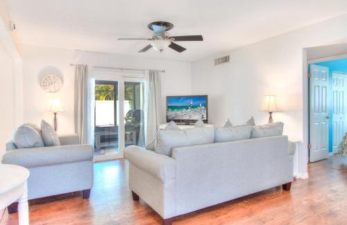 Clearwater Casa | Sunshine State of Mind - Monthly Beach Rental