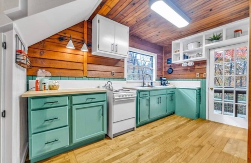 Ellijay Cabina | Sunshine Summit - 4 Acres+Creek+Trails